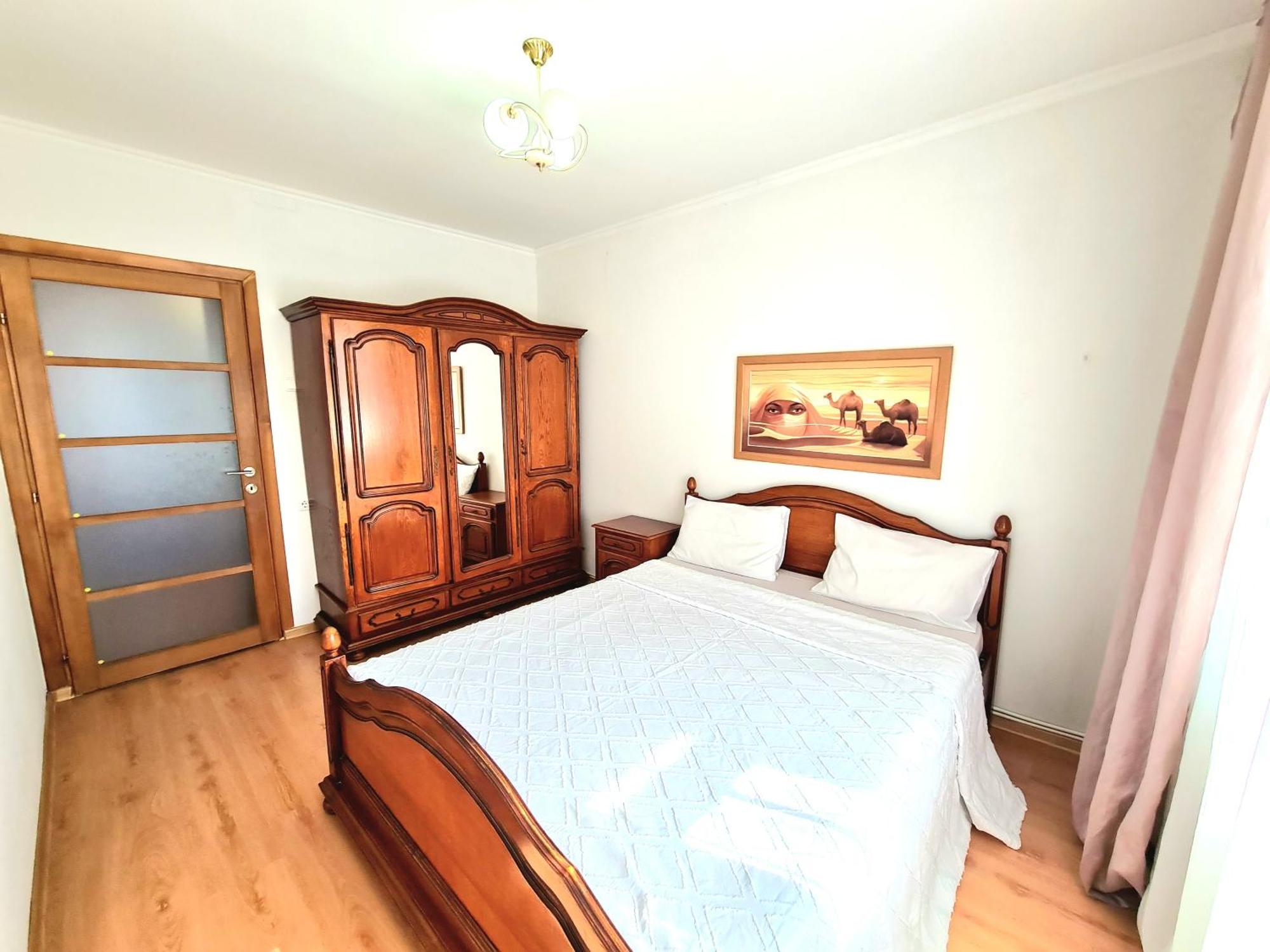 Apartament 2 Bedrooms, Botanica Chisinau Exterior photo